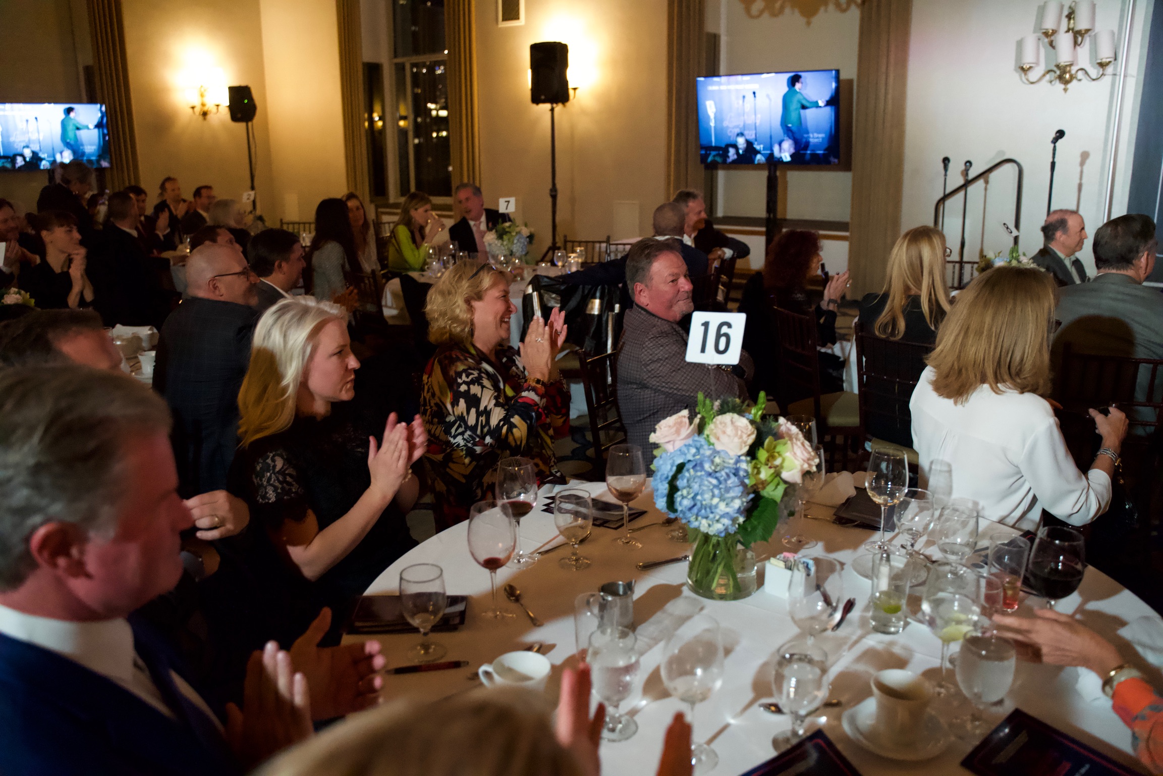 709D21AC-C1A8-4A74-BF95-4FE84781FEC5